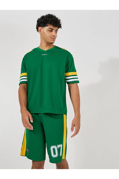 Styli Printed Oversized Varsity V Neck T-Shirt & Shorts Co-Ords