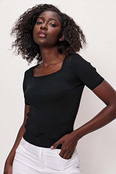 CHUBA Women's Square Collar Short Sleeve Thin Knitwear Sweater Black 22sw314