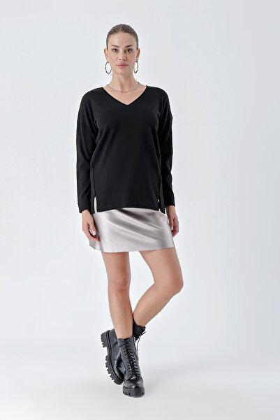 CHUBA Pulover negru din tricot cu decolteu în V - Potrivire confortabilă, cusături înclinate 24w117