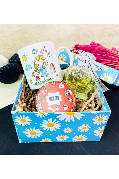 Gift Moda Çizgi Anne Tasarımlı Mini Hediye Seti