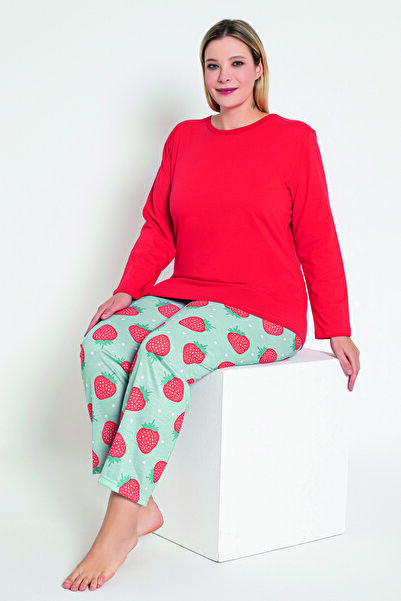 MyBen Red Strawberry Patterned Long Sleeve Women's Pajamas Set - B-45