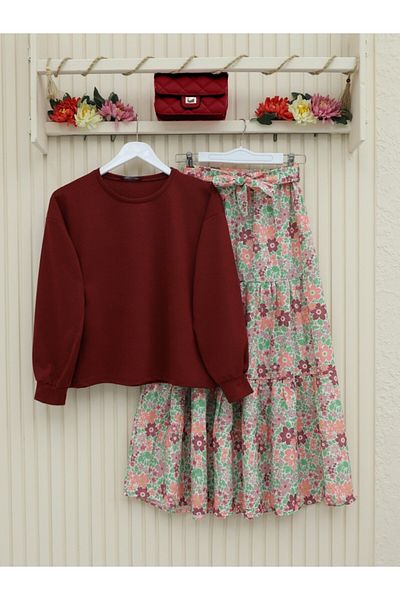 Modamorfo Doppelter Anzug mit Blumenmuster und Gürtel