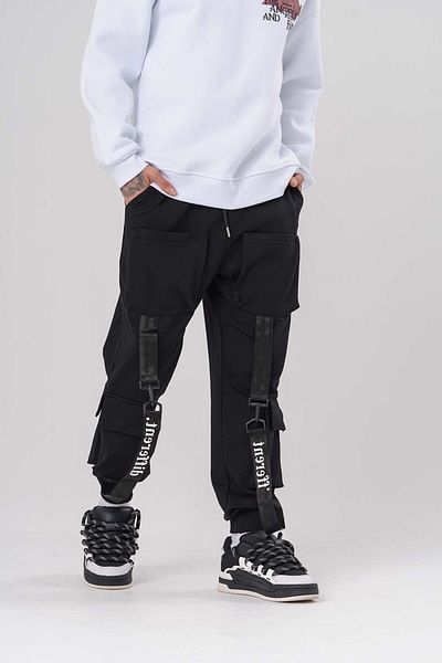 go gang own Παντελόνι Jogger με διαφορετικά αξεσουάρ και λεπτομέρεια τσέπης