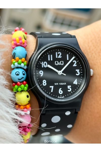 Q&Q 10Bar Polka Dot Black Silicone Cord - Waterproof Girl's Boy's Wristwatch
