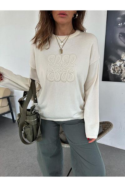 YouLikeButik Knitwear Sweater - Embossed Logo
