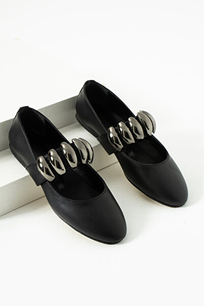 volarescarpe حذاء باليرينا نسائي بمقدمة بيضاوية بإبزيم معدني أسود - حزام واحد...