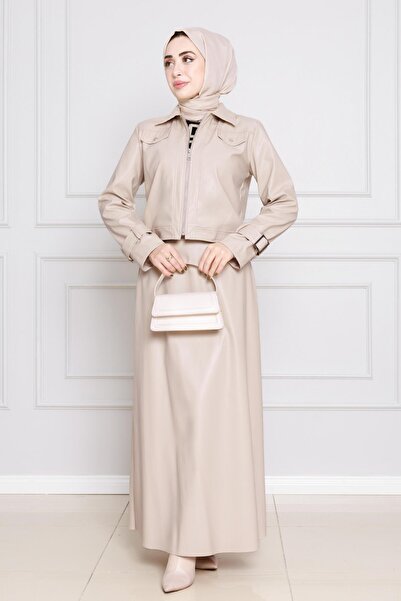 Sevitli بدلة جلدية باللون البيج مع سترة