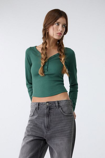 Stradivarius Buttoned T-Shirt