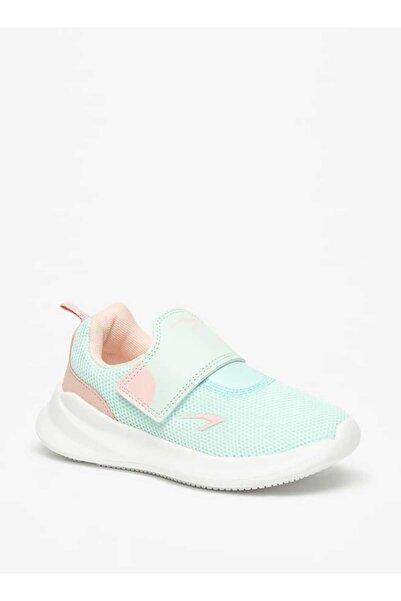 Dash Textured Sports Shoes with Hook and Loop Closure