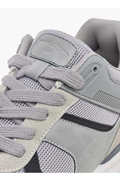 Dash Panelled Shoes with Lace-Up Closure