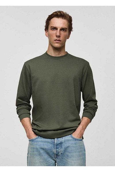 MANGO Man T-shirt z długim rękawem, wykonany w 100% z bawełny