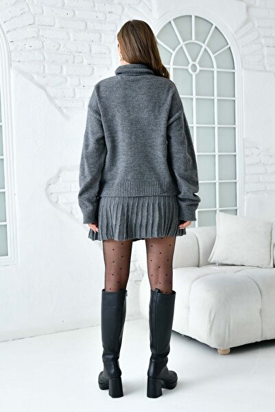 WOMAN VISION Gray knitwear Oversize Set - Turtleneck Sweater and Mini Skirt 9903