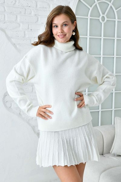 WOMAN VISION White knitwear Oversize Sweater and mini Skirt Double Set - Turtleneck, Pleat Detailed 9903