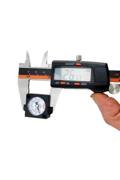 BGA Hobbit Tools 0-150mm Stainless Steel Digital Caliper Electronic Vernier Caliper Gauge Micrometer