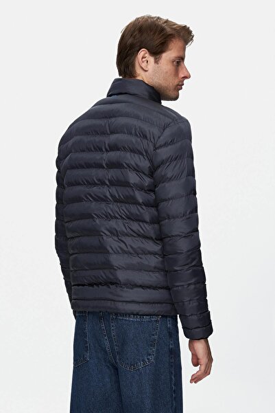 UCLA Northwin Navy Blue Zipped and Pocketed Polyester Standard Fit Men's Coat