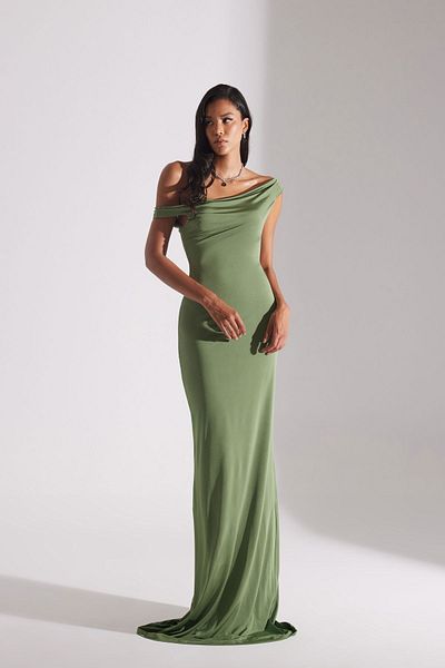 BETTY & SAM Vesna Off Shoulder Long Dress
