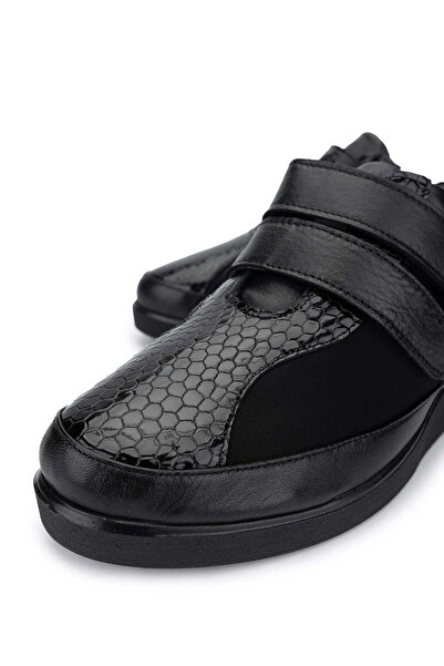 Tamer Tanca Women's Genuine Leather Black Patent Leather Casual Shoes