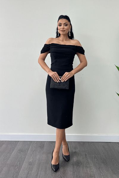 giyimmasalı Atlas Fabric Pearl Detailed Low Collar Evening Dress - Black