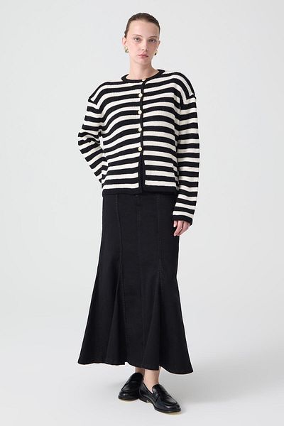 Touché Privé Gold Buttoned Striped Short Cardigan