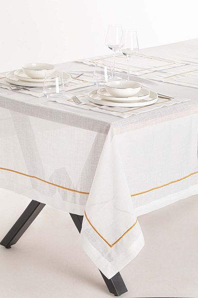 LUFA HOME Paradise Wrapped Embroidered Plain Tablecloth