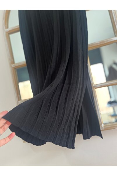 Flow Piliseli Triko Etek (SİYAH)