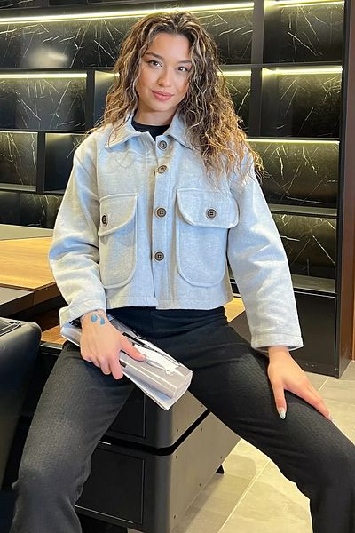 GÜLSELİ Gray Double Pocket Crop Top Stamp Coat