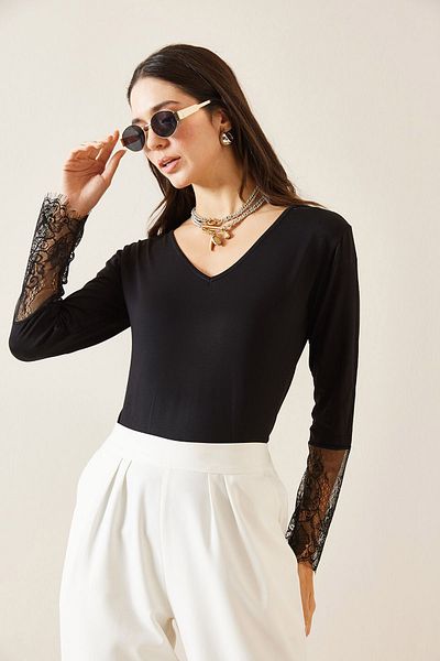 XHAN Black Sleeve Lace Detailed Blouse 5Kxk2-49020-02