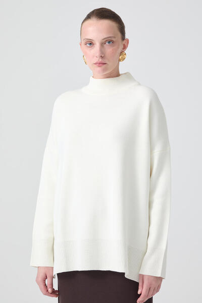 Touché Privé VERTICAL COLLAR BASIC KNITWEAR SWEATER