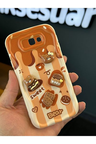 Fibaks جراب لهاتف Galaxy J7 Prime بتصميم منقوش لحماية الكاميرا على شكل دمية دب بسكويت وغطاء سيليكون بلون القهوة