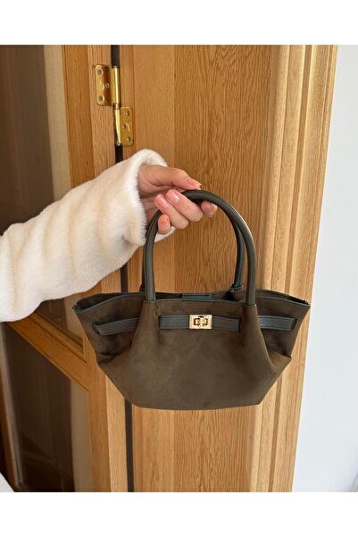 Tina İstanbul حقيبة كاكي صغيرة من جلد النوبوك - تفاصيل الحزام