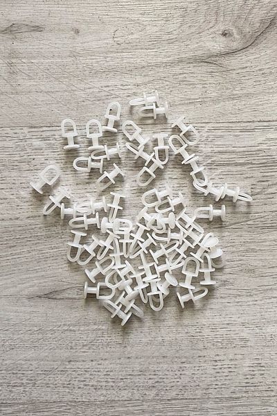 Mu Art Strut System 75 Pieces Tulle and Curtain Button Sturdy Cornequin Ring