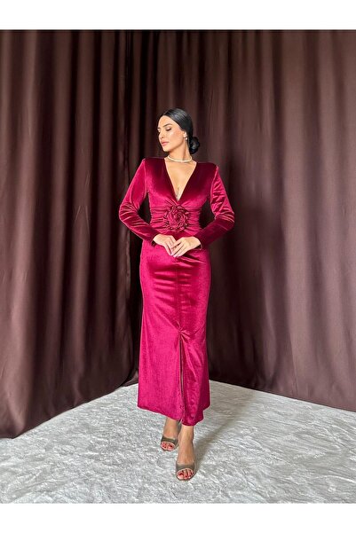 Afiş Butik Bordo Kadife Gül Detaylı Drapeli Yırtmaçlı Elbise