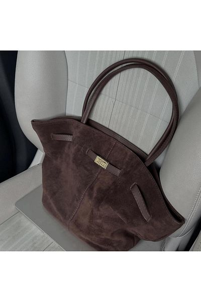 H&D COLLECTİON SEZON NOU DE PIELE - GEANT DE UMAR NUBUC