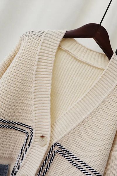 FEMELLE Cardigan de damă, cu decolteu în V, bej, mărime standard, cu buzunare, detaliat din denim