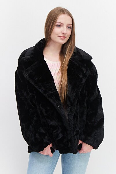 NVLT Women Textured Soft Shell Jacket, Black