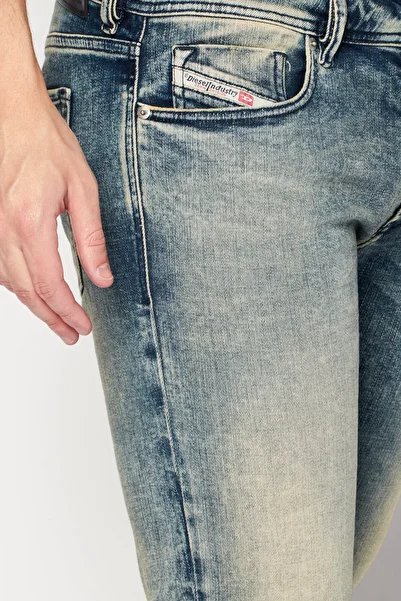 Diesel Men Regular Fit Washed Stretchable Jeans, Navy Blue Wash