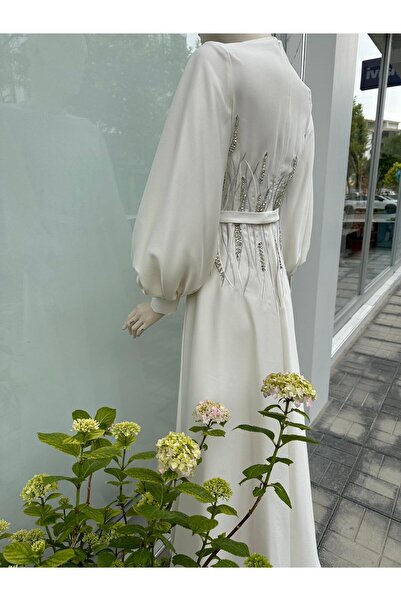 Kayra Taş İşlemeli Saten Abiye