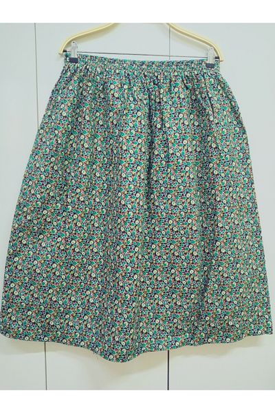 hoaryage Elastic Waist Crispy Floral Flannel Dividin Maxi Length Skirt Length 85cm