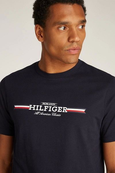 Tommy Hilfiger Men's Navy Blue Chest Logo T-Shirt