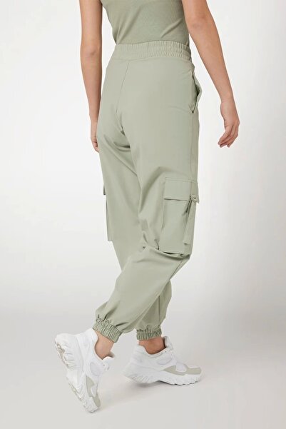 Guess Women's Regular Waist Green Cargo Sweatpants