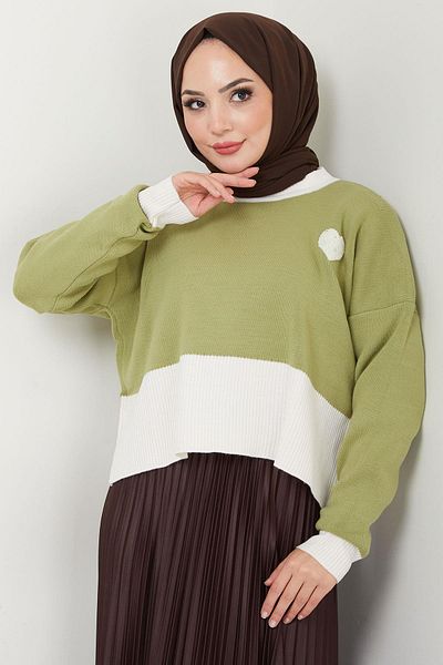 hafsamina Pistachio Green Hm2575 - Two Color Crop Sweater with Heart Detail