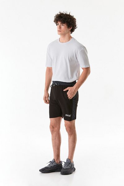 Fulla Moda Text Printed Shorts with Rubber Waist and Pockets