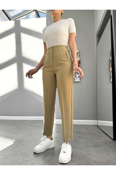 ESRAHELVACI Olive High Waist Carrot Pants