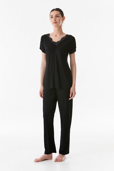Fulla Moda V-Neck Lace Basic Pajama Set