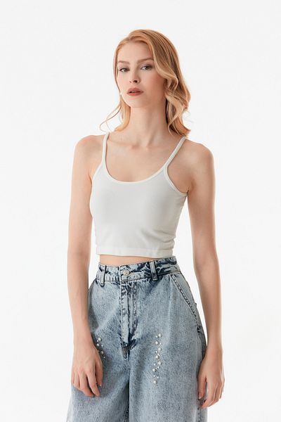 Fulla Moda بدلة قصيرة برقبة على شكل حرف U