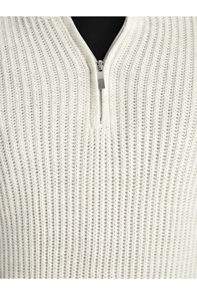 LC Waikiki Men's Stand Collar Long Sleeve Sweater - W46088Z8