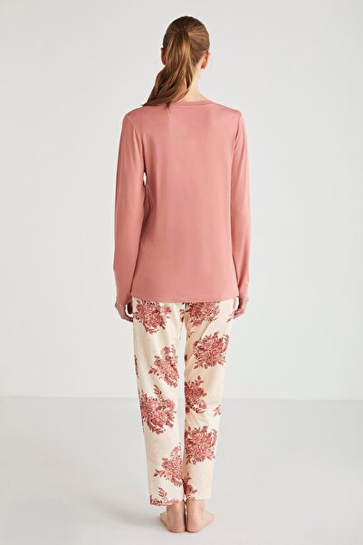 Catherine's Yumuşak dokulu pijama takımı
