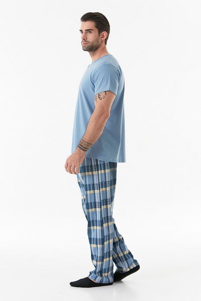 Fulla Moda Set de pijamale cu model în carouri cu nasturi