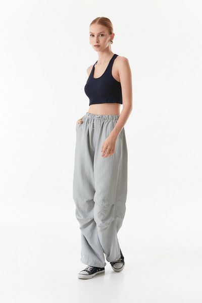 Fulla Moda Ribbed Halter Collar - Crop Cut Body
