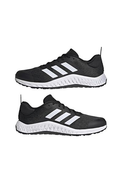 adidas Everyset Trainer